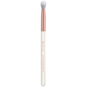 essence eye blender brush