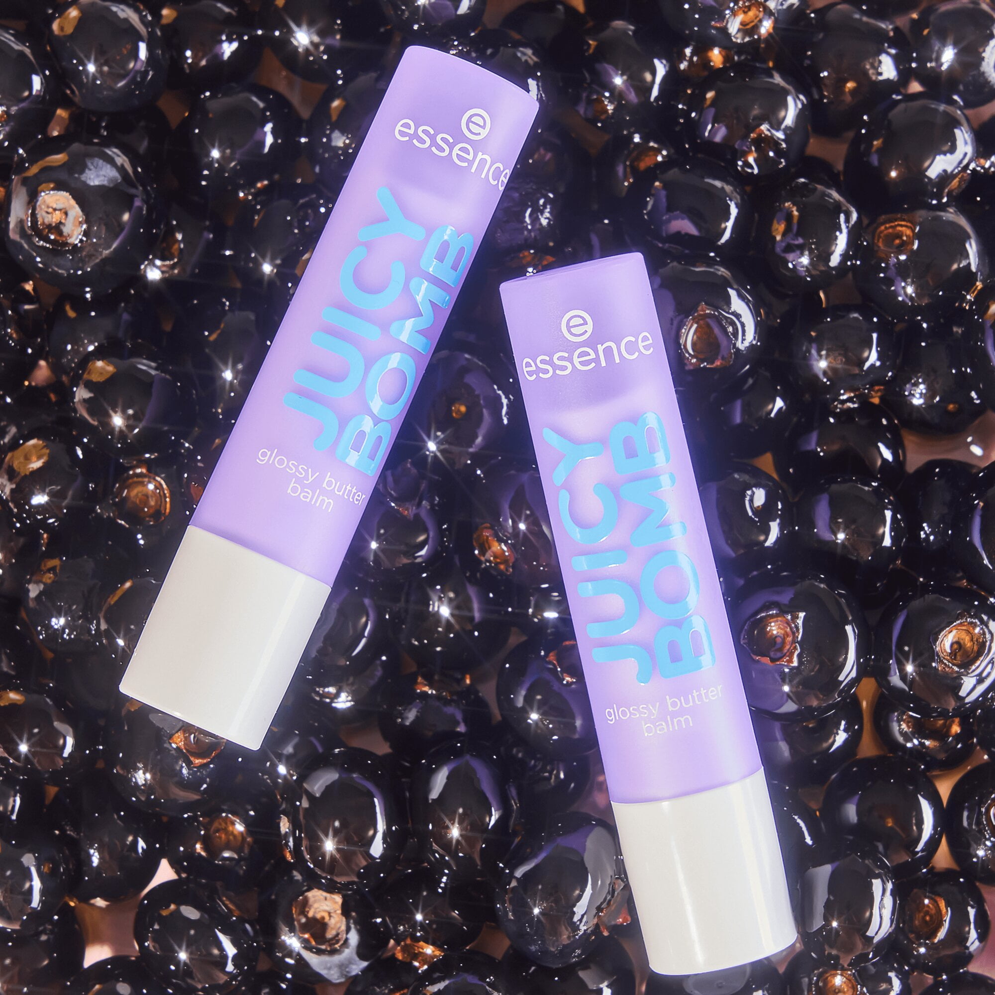 essence Juicy Bomb Glossy Butter Balm, 02 So Berry Cute - Image 8