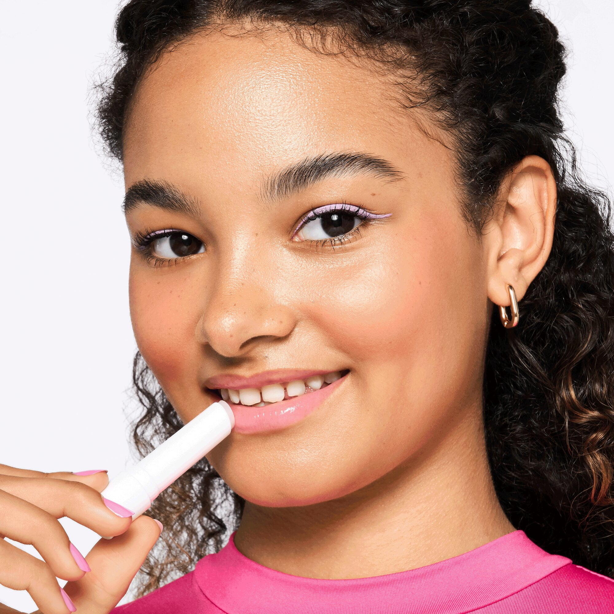 essence Juicy Bomb Glossy Butter Balm, 02 So Berry Cute - Image 34