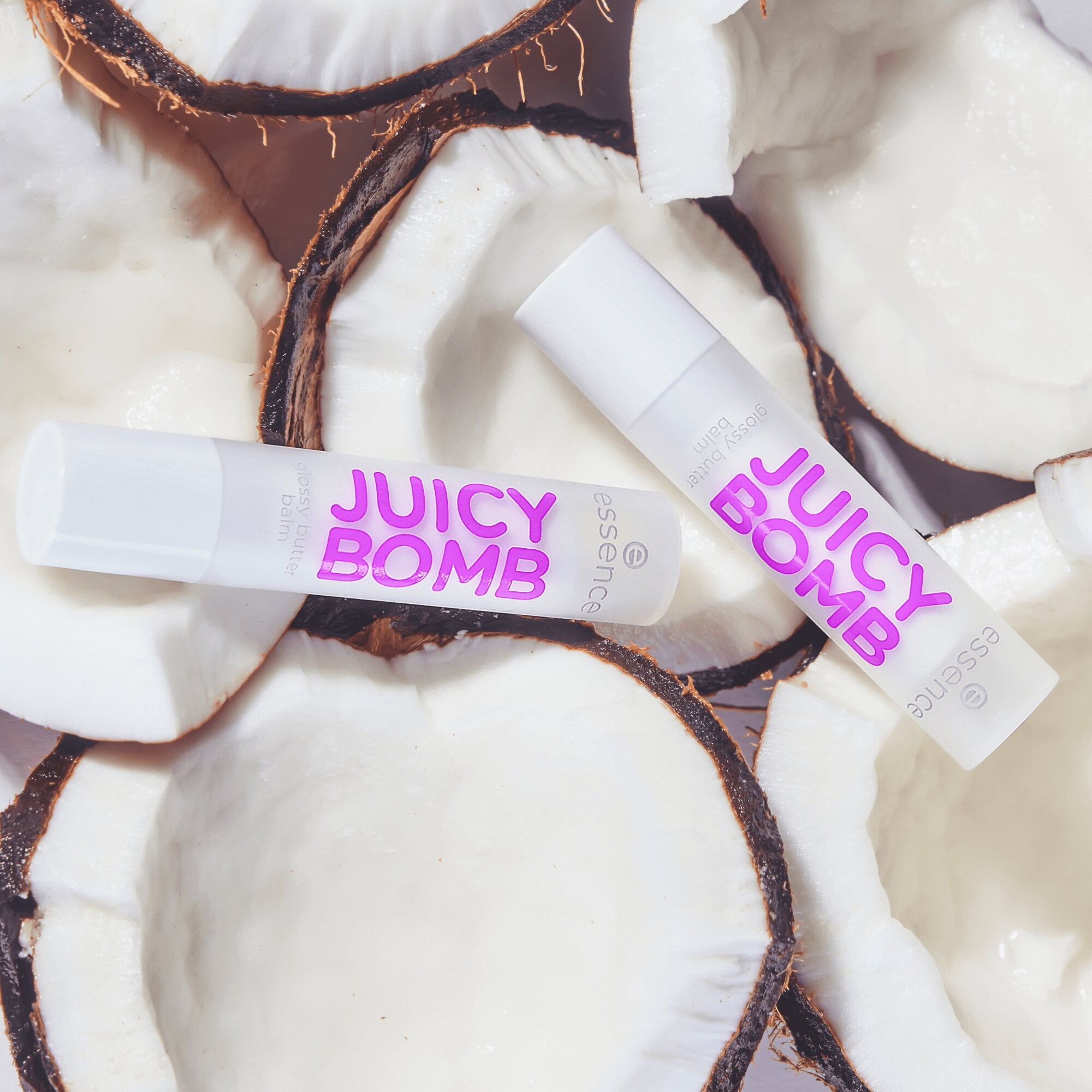 essence Juicy Bomb Glossy Butter Balm, 02 So Berry Cute - Image 35
